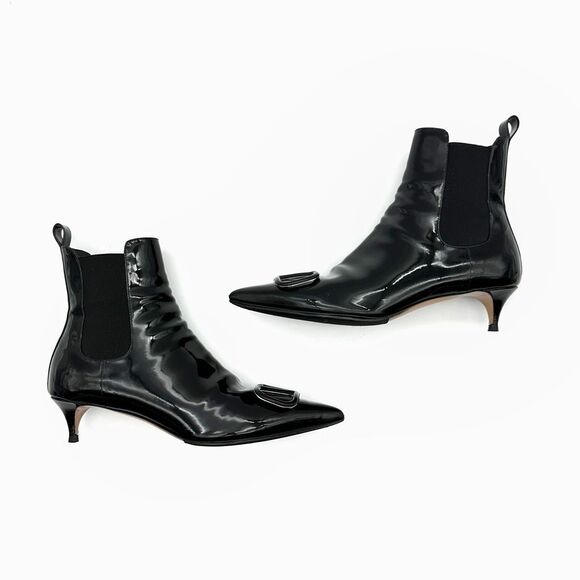 VALENTINO Vlogo Black Patent Leather Boot Size 38 Pointed Toe Kitten Heel Stilet - Picture 3 of 13